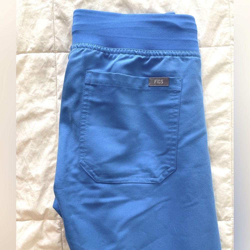 FIGS WOMEN LIVINGSTON SCRUB BOTTOMS
XXS